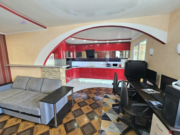 Купить двухкомнатную квартиру на улице Нижняя Дуброва в Владимире. Вариант № 10246, 2, площадь -  квм, цена 7000000 рублей