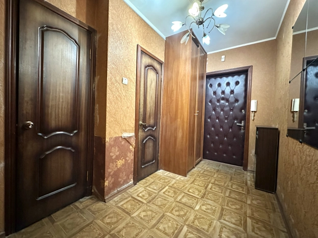 Купить квартиру в Москве. Вариант № 8017027, 9, площадь -  квм, цена 13500000 рублей