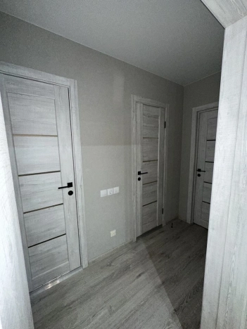 Купить квартиру в Таганроге. Вариант № 4514, 7, площадь -  квм, цена 7500000 рублей