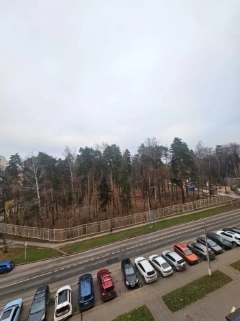 Купить трехкомнатную квартиру на улице Профсоюзная в Москве. Вариант № 10608856, 12, площадь -  квм, цена 22000000 рублей