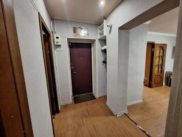 Купить двухкомнатную квартиру в Калужской области. Вариант № 9829290, 17, площадь -  квм, цена 3300000 рублей