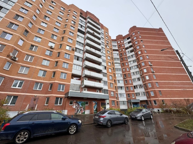 Купить трехкомнатную квартиру на вторичке в Московской области. Вариант № 8715200, 0, площадь -  квм, цена 9600000 рублей