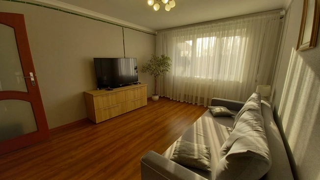 Купить двухкомнатную квартиру на вторичке на улице Центральная в Калининградской области. Вариант № 18480, 2, площадь -  квм, цена 2800000 рублей