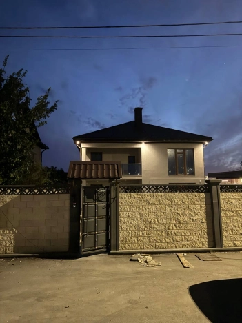 Купить дом в Севастополе. Вариант № 6272551, 35, площадь -  квм, цена 68000000 рублей