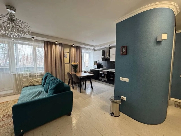 Купить квартиру в Улан-Удэ. Вариант № 10060844, 1, площадь -  квм, цена 10900000 рублей