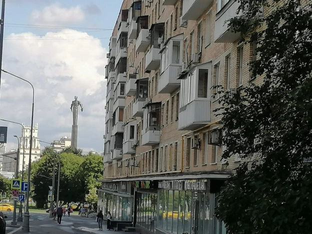 Купить квартиру в ЮЗАО в Москве. Вариант № 1947331, 10, площадь -  квм, цена 22150000.0000 рублей