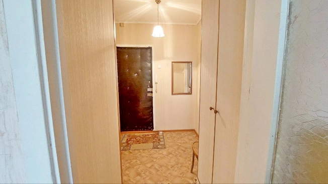 Купить квартиру в Коврове. Вариант № 9886646, 6, площадь -  квм, цена 2800000 рублей