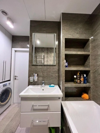 Купить однокомнатную квартиру на вторичке на улице Камчатская в Москве. Вариант № 10623187, 6, площадь -  квм, цена 18860000 рублей