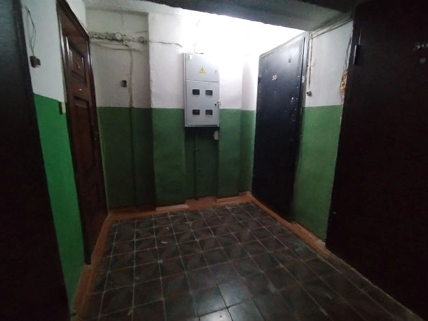 Купить двухкомнатную квартиру на вторичке на улице 2-я Октябрьская в Владимирской области. Вариант № 10538991, 13, площадь - квм, цена 2300000 рублей