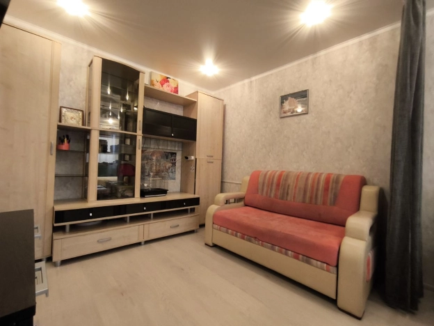 Купить квартиру в Белгороде. Вариант № 10442775, 5, площадь -  квм, цена 4650000 рублей