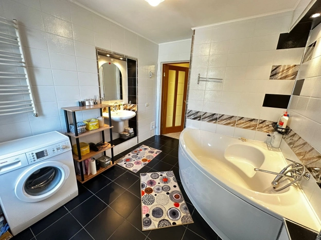 Снять квартиру в Калининградской области. Вариант № 52746, 39, площадь - квм, цена 50000 рублей