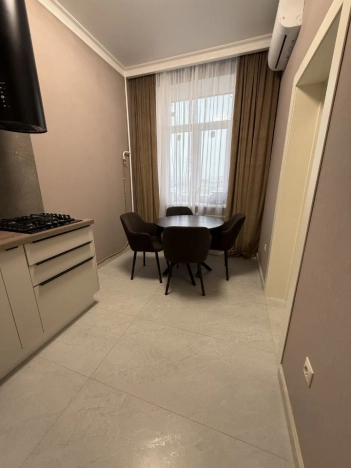 Купить квартиру в Москве. Вариант № 10009158, 22, площадь -  квм, цена 37970000 рублей