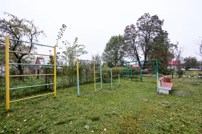 Купить трехкомнатную квартиру на улице Шатурская в Калининградской области. Вариант № 5964, 30, площадь -  квм, цена 3850000 рублей