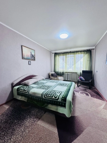 Купить трехкомнатную квартиру в Керчи. Вариант № 35717, 0, площадь - квм, цена 6800000 рублей