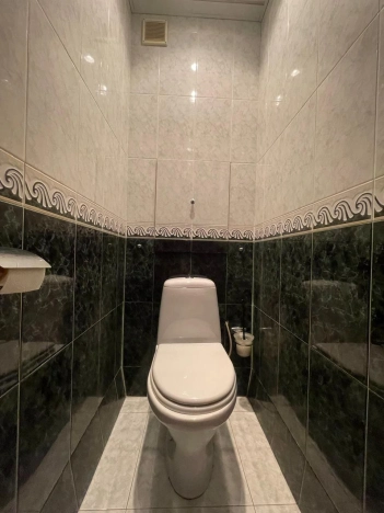 Купить трехкомнатную квартиру на вторичке в Микрорайоне 1В, район Отрадное в Москве. Вариант № 10987974, 16, площадь -  квм, цена 22900000 рублей