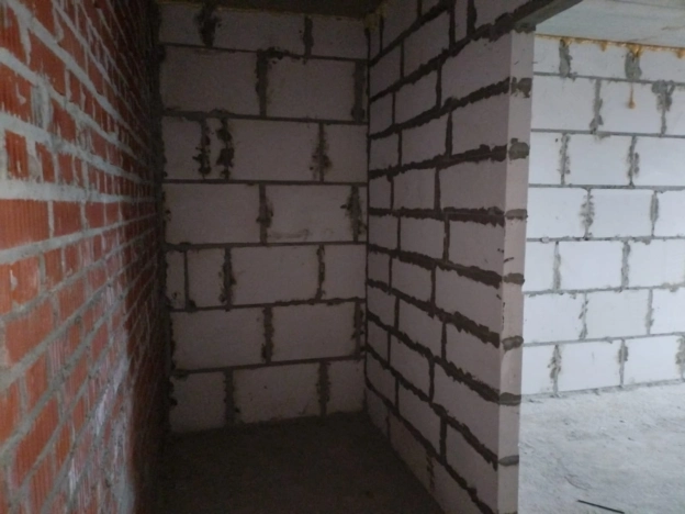 Купить однокомнатную квартиру в Калужской области. Вариант № 9440411, 8, площадь -  квм, цена 3568900 рублей