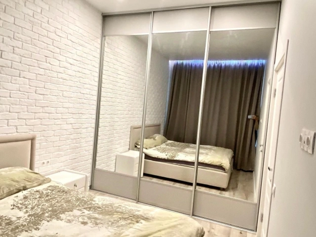 Купить квартиру в Москве. Вариант № 8534160, 7, площадь -  квм, цена 22490000 рублей