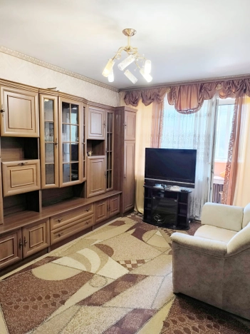 Купить двухкомнатную квартиру в Новосибирске. Вариант № 9675319, 3, площадь -  квм, цена 5500000 рублей