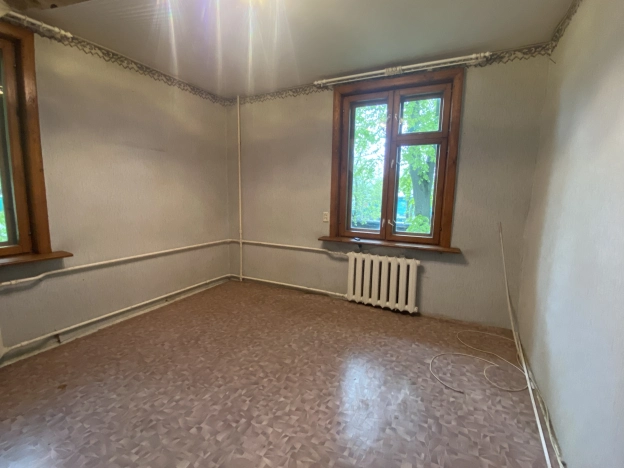 Купить квартиру на улице Почаевская в Владимире. Вариант № 42110, 4, площадь -  квм, цена 2160000 рублей