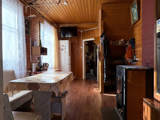 Купить дом в Приозерске. Вариант № 8703492, 6, площадь -  квм, цена 8500000 рублей