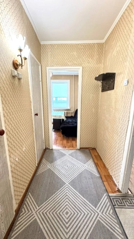 Купить однокомнатную квартиру в Южно-Сахалинске. Вариант № 44370, 6, площадь -  квм, цена 6400000 рублей