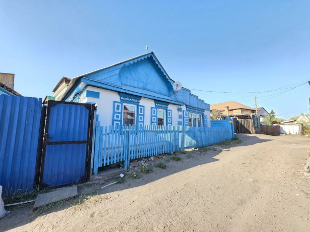 Купить дом в районе Советский в Улан-Удэ. Вариант № 27219, 28, площадь -  квм, цена 4900000 рублей