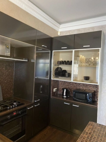 Купить двухкомнатную квартиру на улице Виктора Гакуна в Калининграде. Вариант № 6851087, 2, площадь -  квм, цена 30000000 рублей