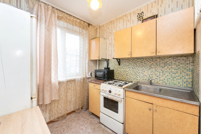 Купить двухкомнатную квартиру на улице Пионерская в Республике Башкортостан. Вариант № 9795761, 4, площадь -  квм, цена 3500000 рублей