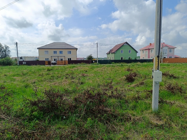 Купить земельный участок в Калининграде. Вариант № 2635634, 10, площадь -  квм, цена 1150000 рублей