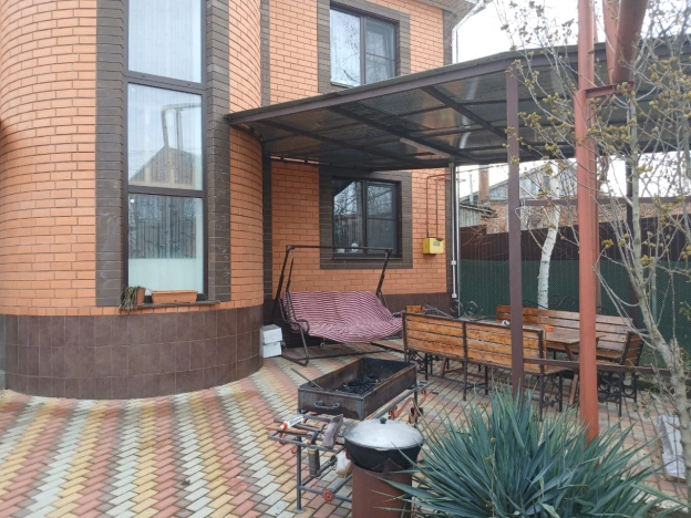 Купить дом на улице Воронцова в Ейске. Вариант № 23972, 2, площадь -  квм, цена 17000000 рублей