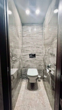 Купить квартиру в Москве. Вариант № 8820958, 7, площадь -  квм, цена 14600000 рублей