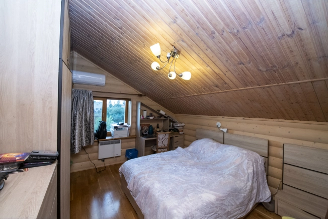 Купить дом на улице Ветеранов в Нижегородской области. Вариант № 2635348, 7, площадь -  квм, цена 18000000 рублей