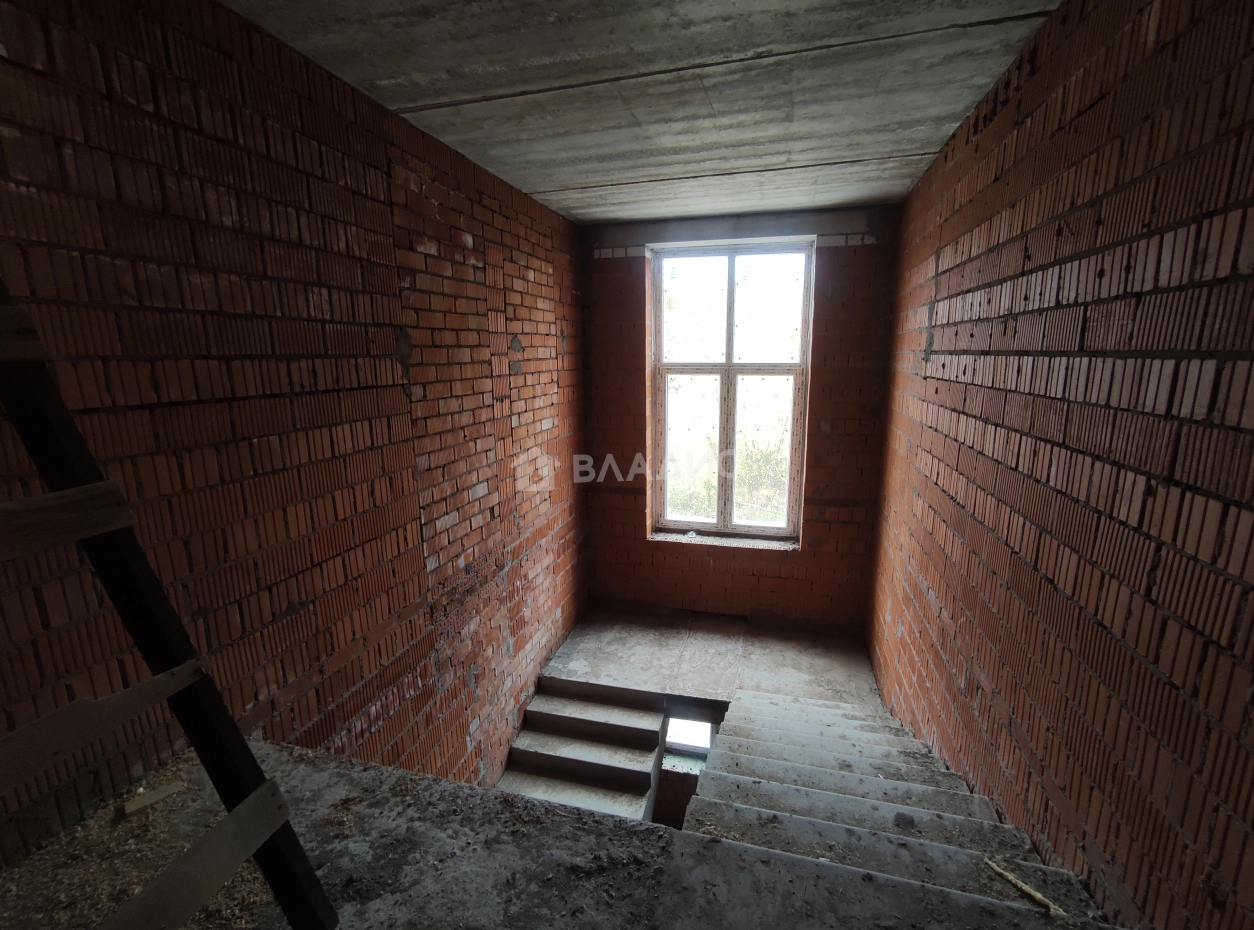 Photo https://36000382-a1c2-4a8a-a109-3fc3bfc73cf7.selcdn.net/App/Entity/ObjectRealty/ObjectRealty/FM/9ca76494-32c6-4cca-921e-27457b59ddcd/4zXgbqnSkjI4xSFUFmLZ5fUEpLtmIKJnrn2ITFLj.jpg.compressed.webp