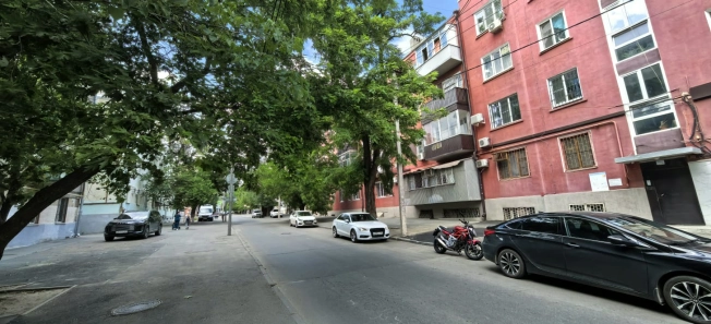 Купить комнату в Ростове-на-Дону. Вариант № 52620, 9, площадь -  квм, цена 2300000 рублей