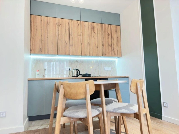 Купить квартиру в Москве. Вариант № 9234853, 3, площадь - квм, цена 23200000 рублей