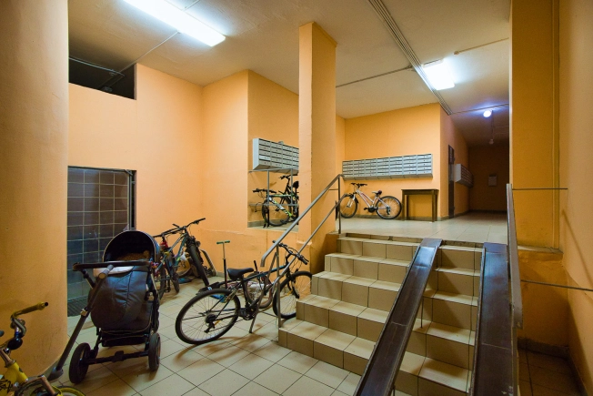 Купить квартиру на улице Гвардейская в Владимире. Вариант № 7593445, 28, площадь -  квм, цена 7200000 рублей