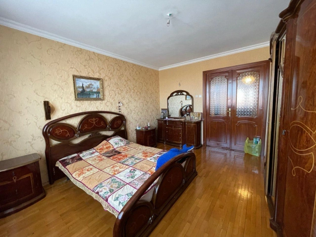 Купить квартиру в Краснодаре. Вариант № 1736772, 2, площадь - квм, цена 16000000.0000 рублей