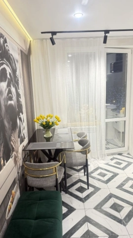 Купить квартиру в Москве. Вариант № 10141396, 7, площадь - квм, цена 18000000 рублей