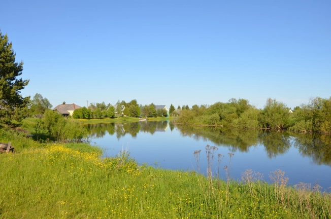 Купить земельный участок на улице Полевая в Вологодской области. Вариант № 2100, 0, площадь -  квм, цена 300000 рублей