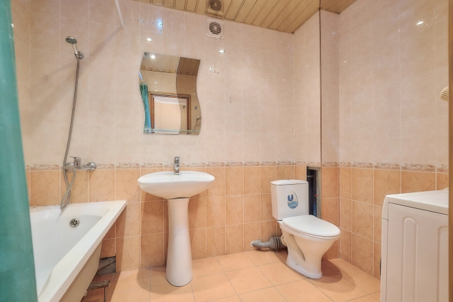 Купить однокомнатную квартиру в Рязанской области. Вариант № 6252770, 8, площадь -  квм, цена 5600000 рублей