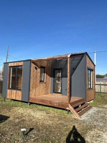 Купить дом на улице Совхозная в Тюменской области. Вариант № 8448606, 0, площадь -  квм, цена 2100000 рублей