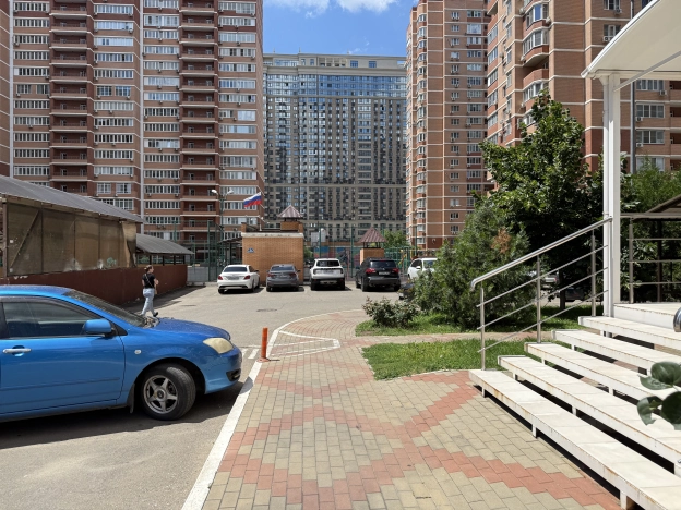 Купить двухкомнатную квартиру в Краснодаре. Вариант № 53536, 25, площадь - квм, цена 13300000.0000 рублей