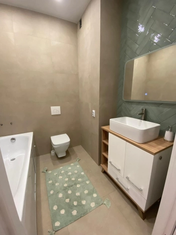 Купить квартиру в Москве. Вариант № 8893417, 7, площадь - квм, цена 28188000 рублей