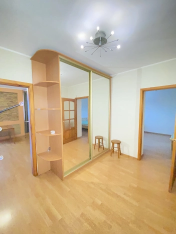 Снять двухкомнатную квартиру в районе Октябрьский в Владимире. Вариант № 7507306, 6, площадь -  квм, цена 36000 рублей