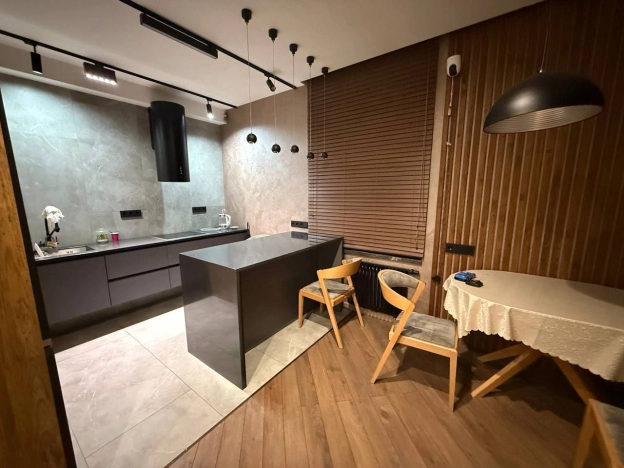 Купить квартиру в Москве. Вариант № 8047746, 0, площадь - квм, цена 21800000 рублей