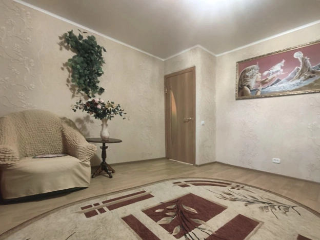 Купить квартиру в Брянской области. Вариант № 17152, 17, площадь -  квм, цена 4750000 рублей