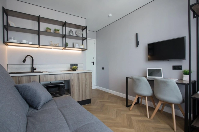 Купить трехкомнатную квартиру в Новосибирске. Вариант № 1644602, 10, площадь -  квм, цена 13600000 рублей