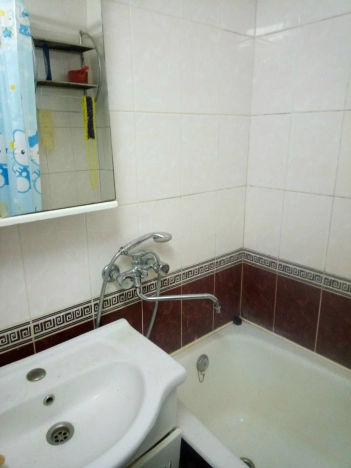 Купить квартиру в Вологодской области. Вариант № 2485963, 4, площадь -  квм, цена 3800000 рублей