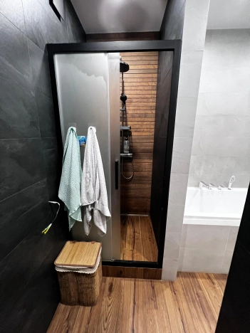 Купить квартиру на улице Боевой Славы в Южно-Сахалинске. Вариант № 16296, 5, площадь -  квм, цена 13150000 рублей