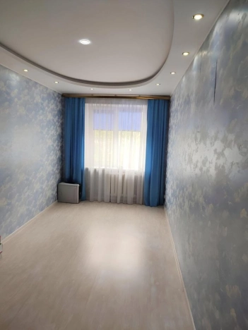 Купить трехкомнатную квартиру в районе Кировский в Ростове-на-Дону. Вариант № 281127, 1, площадь -  квм, цена 4000000 рублей